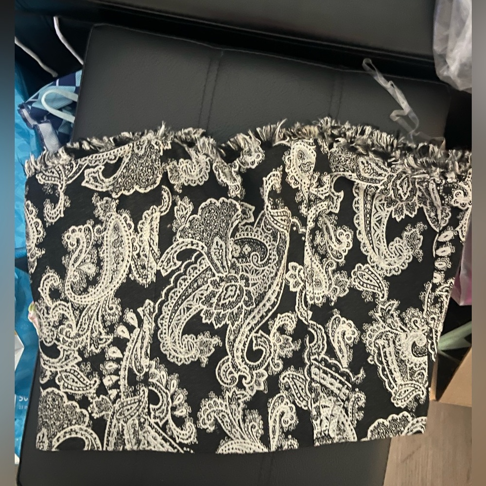 Like new princess polly paisley bustier style top